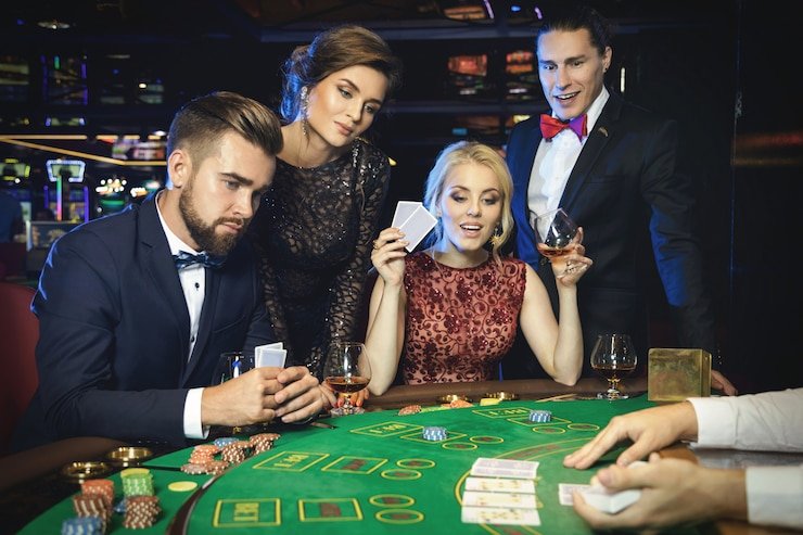 ulti300 slot mobile app interface showing live blackjack table