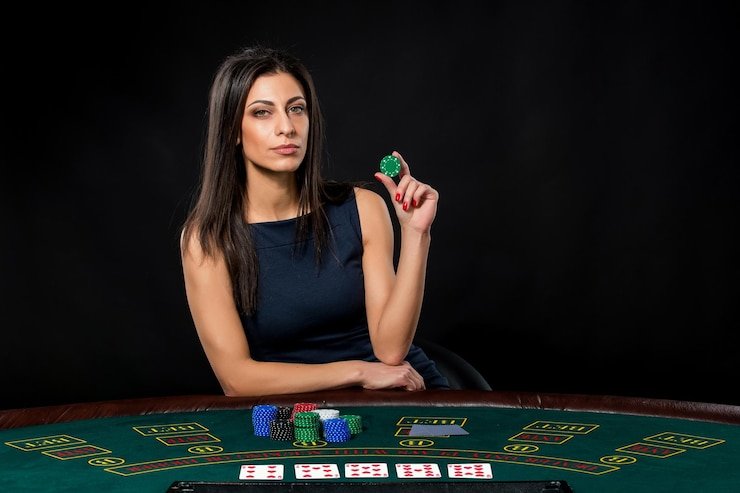 Live Roulette streaming Roulette wheel spin streamed to mobile device